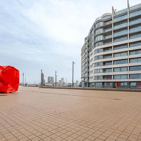 Appartement Marvelous With A Stunning View And Garage *