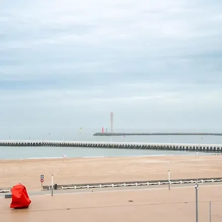 Marvelous With A Stunning View And Garage *